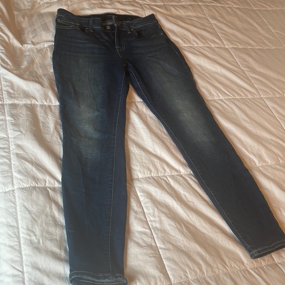 Lucky Brand Jeans - Picture 2 of 3